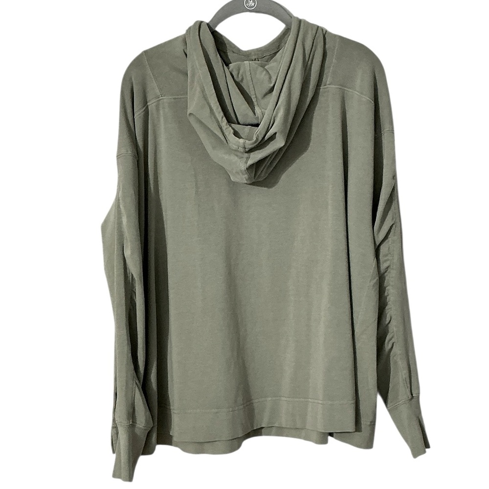 FP MOVEMENT Hot Shot Hooded Layer S 25” p2p Sage Stone NWT - Picture 7 of 10